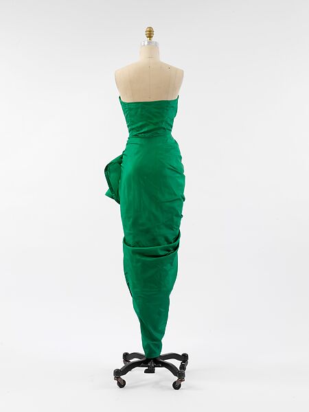 Evening dress, House of Balenciaga (French, founded 1937), silk, French
