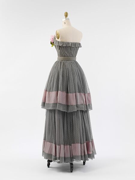 Evening dress, House of Balenciaga (French, founded 1937), silk, French