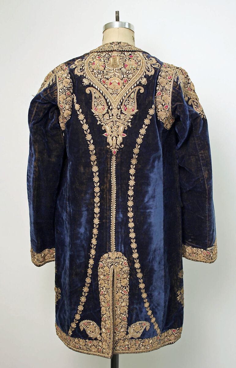 Choga, Silk, metal wrapped thread; embroidered