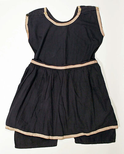 Bathing suit