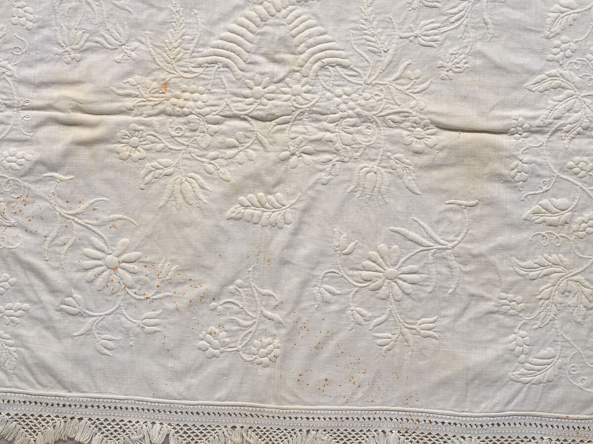 Stuffed and corded crib quilt, Linen, cotton: "whitework" stuffed and corded, probably English