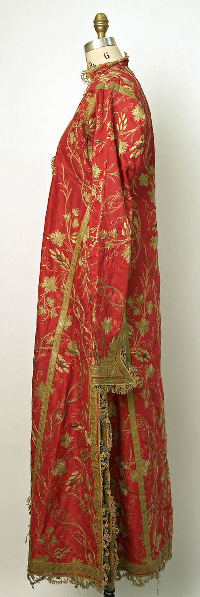 Uçetek Entari or Three-Skirt Robe, Silk; embroidered with couching of laid metallic thread wrapped around silk; metallic sequins