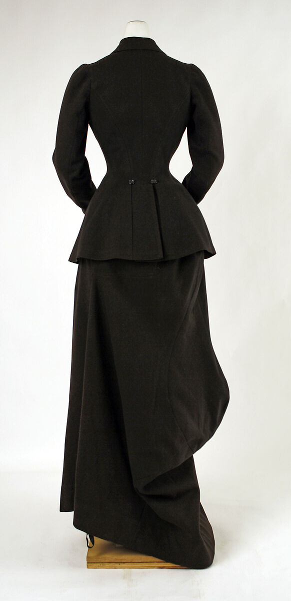 Riding habit, Made by T. Miller &amp; Sons, New York (American), (a,b) wool
(c,d) silk
(e) cotton, American