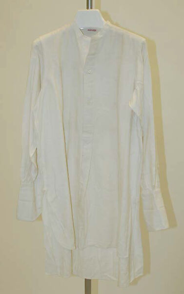 Riding habit, (a, b) Busvines &amp; Co. Paris (French), (a-c) wool
(d) linen
(e-h) cotton
(i) wool
(j, k) leather
(l-q) wood, French