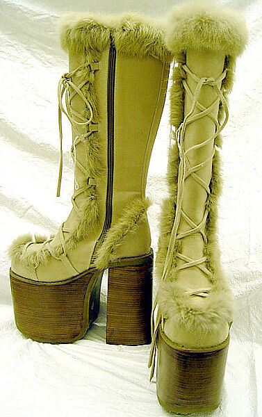 Boots, La Carte (Japanese), (a, b) suede, fur, Japanese 