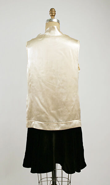 Fencing ensemble, (a-d) silk, American