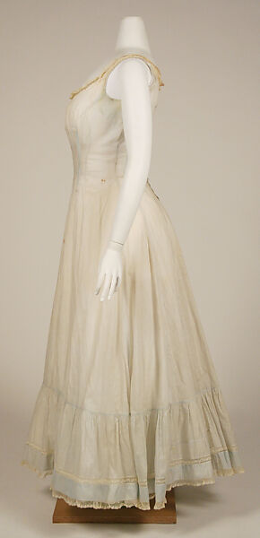 Dress, (a) cotton, American