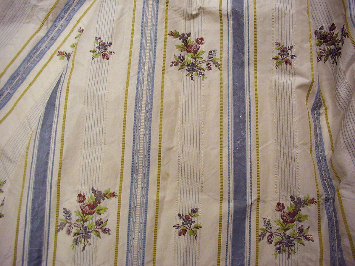 Robe à la piémontaise, silk, metallic threads, German