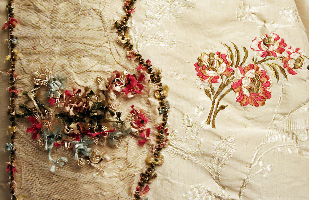 Robe à la française, silk, British