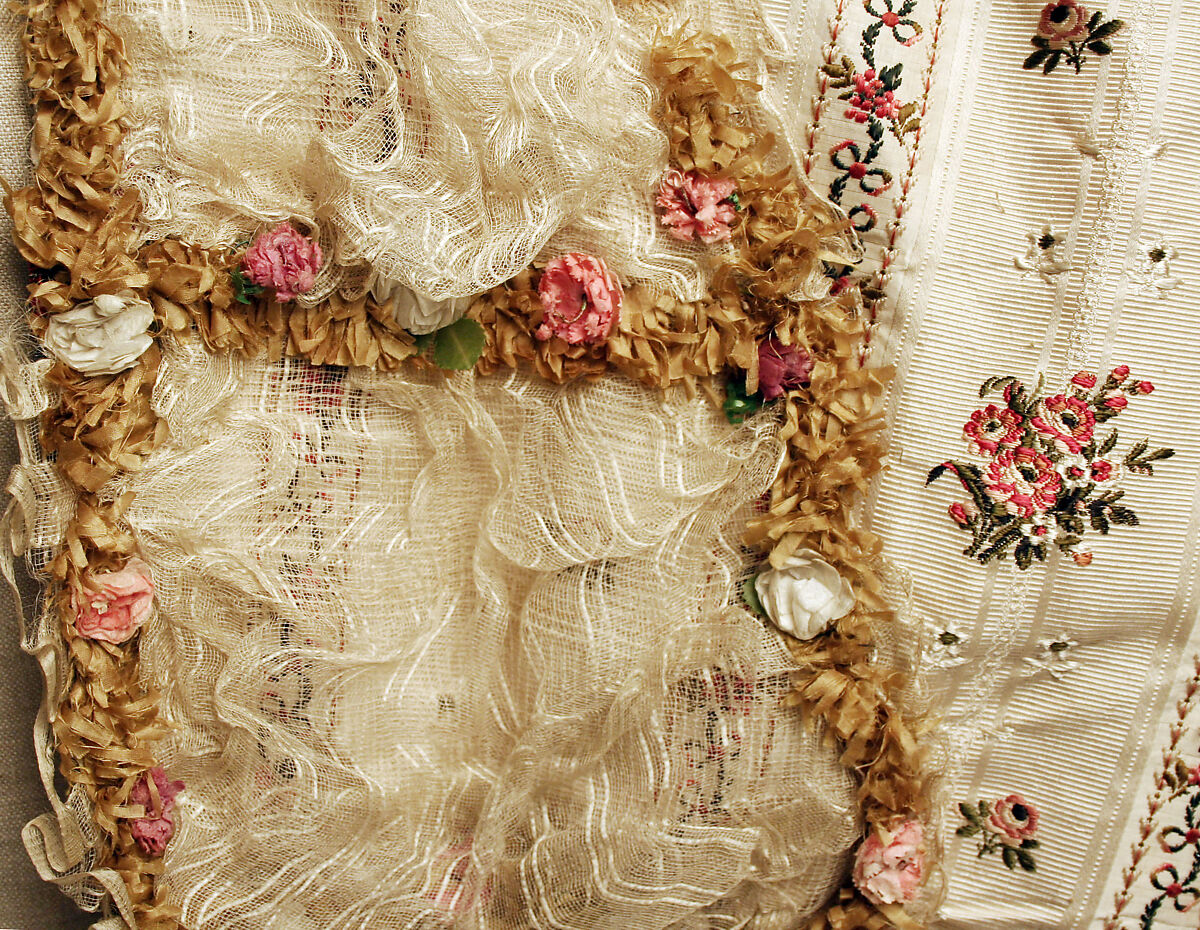 Robe à la française, silk, British