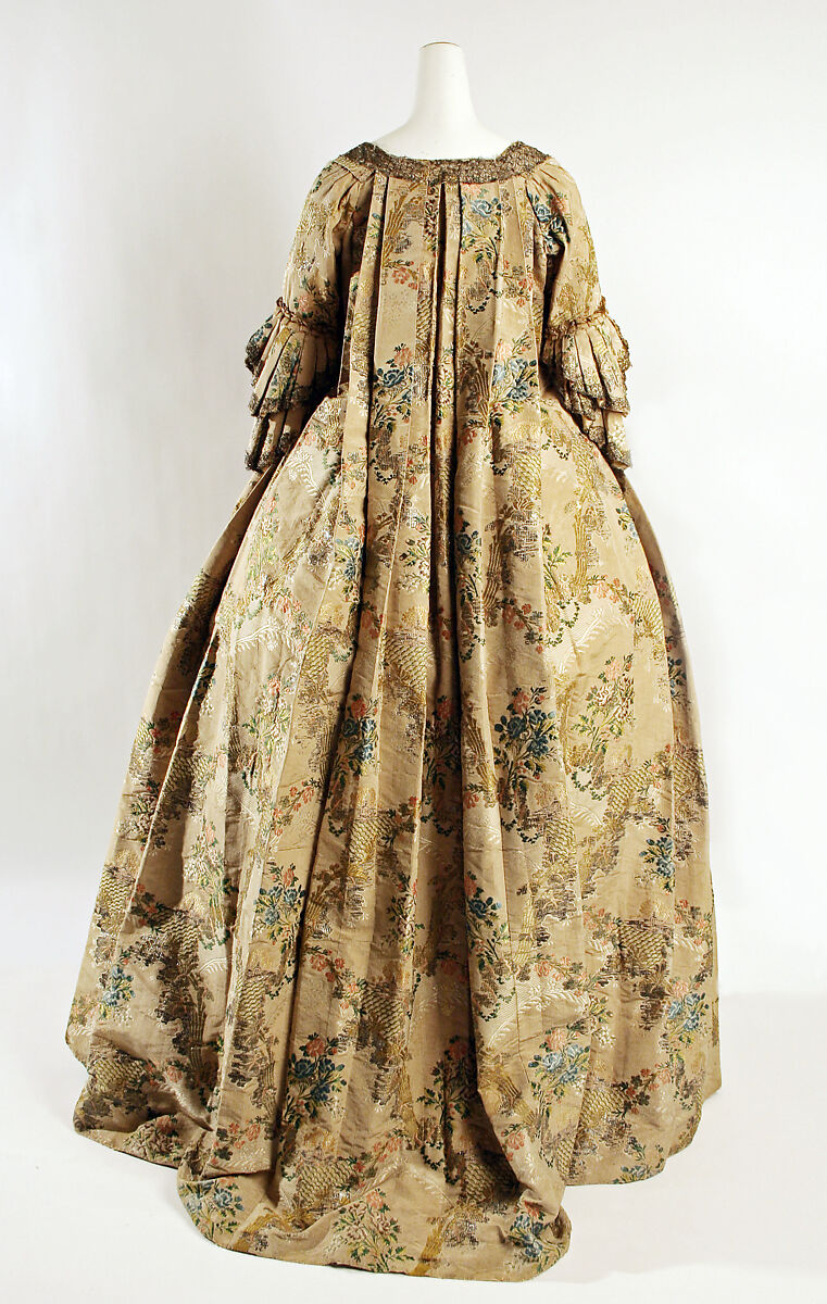 Robe, silk, metallic, French