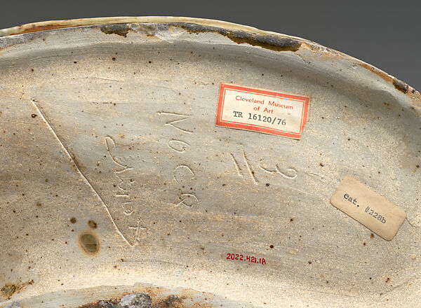 Inkwell with seaweed and a small crab, Henry Nocq (French, 1869–1942), Glazed stoneware, French, Paris