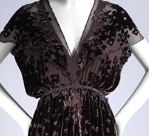 "Fragments", Marian Clayden (American, born England, 1937–2015), a,b) silk, American