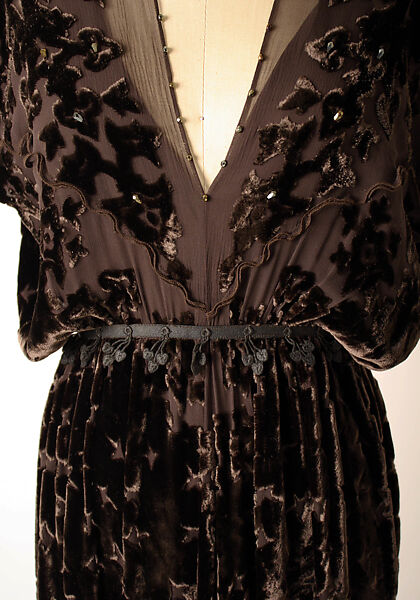 "Fragments", Marian Clayden (American, born England, 1937–2015), a,b) silk, American