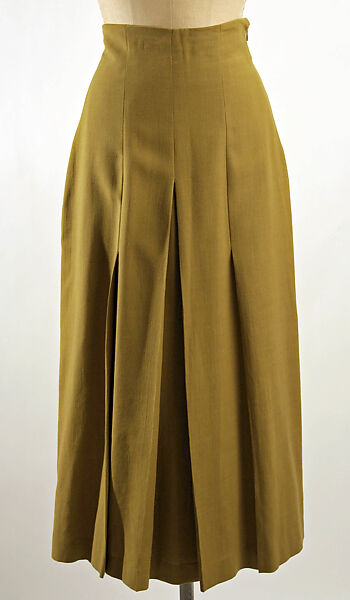 Ensemble, Sybilla (Spanish, born United States, 1963), (a) wool, rayon; (b) wool, Spanish