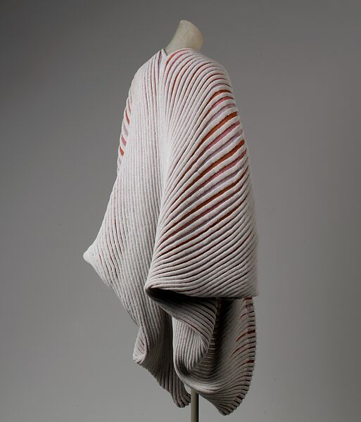 "Seashell", Issey Miyake (Japanese, 1938–2022), cotton, nylon, linen, Japanese 