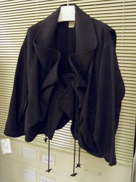 Ensemble, (a) Miyake Design Studio (Japanese, founded 1970), a) cotton; b) silk/wool blend, Japanese