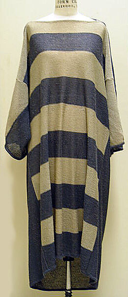 Dress, Issey Miyake (Japanese, 1938–2022), polyester/linen, Japanese