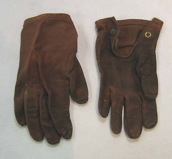 Ensemble, a-d) cotton
e-h) leather, American