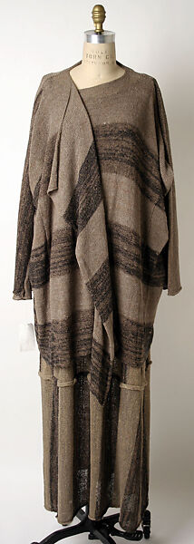 Ensemble, Issey Miyake (Japanese, 1938–2022), a,b) linen/rayon blend, Japanese 