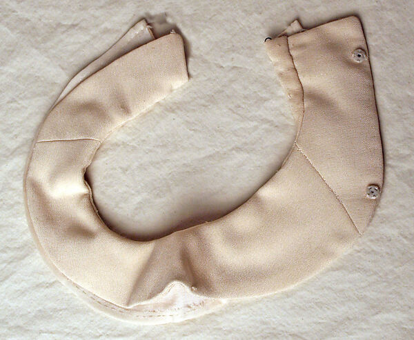 Evening suit, House of Chanel (French, founded 1910), a-r) silk; (s, t) metal, French