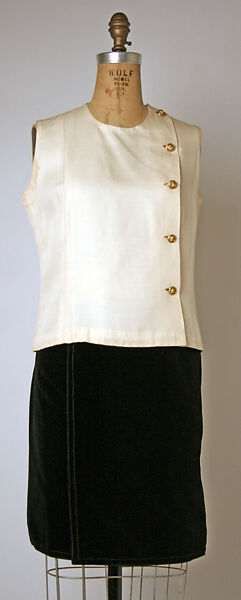 Evening suit, House of Chanel (French, founded 1910), a-r) silk; (s, t) metal, French