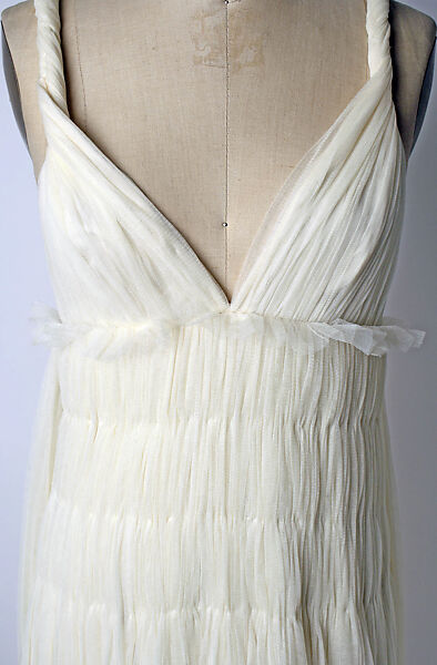 Wedding dress, Vera Wang (American, born 1949), silk, American
