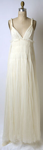 Wedding dress, Vera Wang (American, born 1949), silk, American 