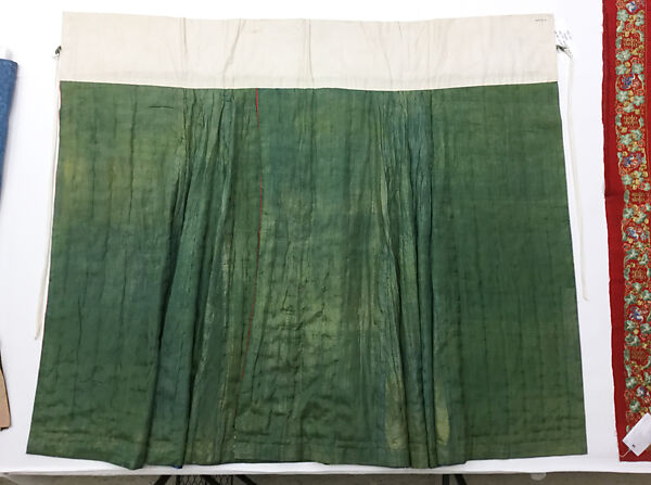 Ensemble, Silk
(c) silk, cotton, metal, China