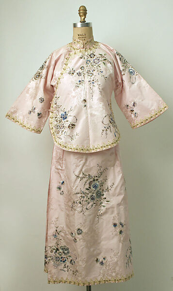 Dress, silk, China 