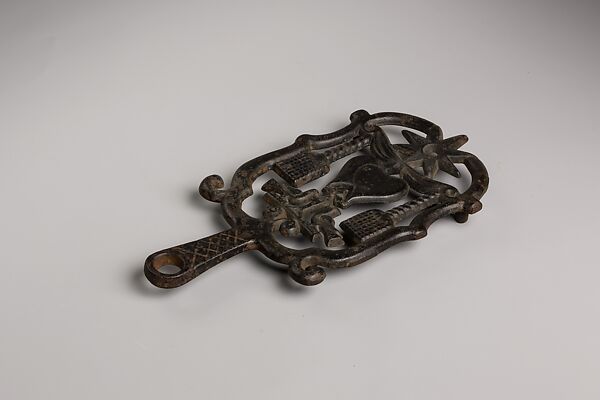 Trivet, Iron 