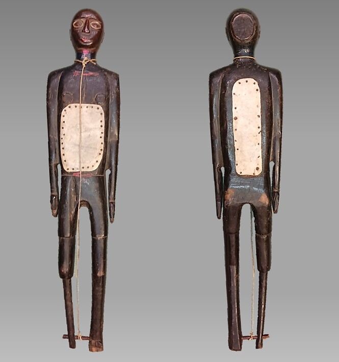 Santal or Munda Fiddle (Huka Banam), Wood and hide, Eastern India, Probably Jharkhand