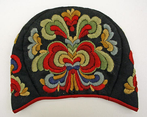 Ensemble, a, b) wool, Norwegian