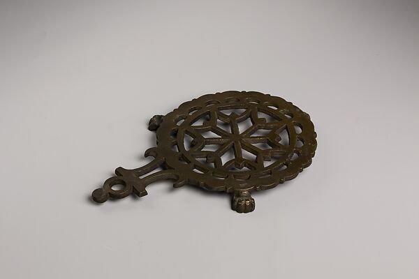 Trivet, Iron 