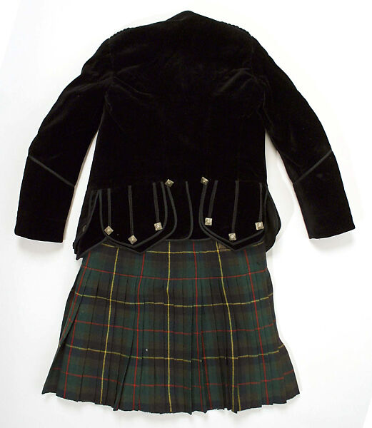 Ensemble, (a, b) silk, metal
(c) silk, wool
(d, e, g, h) wool
(f) leather, metal, hair
(i) silk
(j) metal, glass
(k) silk, metal, feather, Scottish