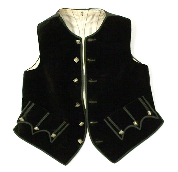 Ensemble, (a, b) silk, metal
(c) silk, wool
(d, e, g, h) wool
(f) leather, metal, hair
(i) silk
(j) metal, glass
(k) silk, metal, feather, Scottish