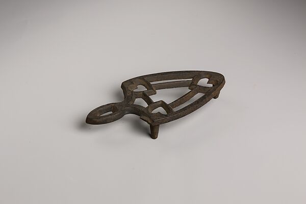 Trivet, Iron 