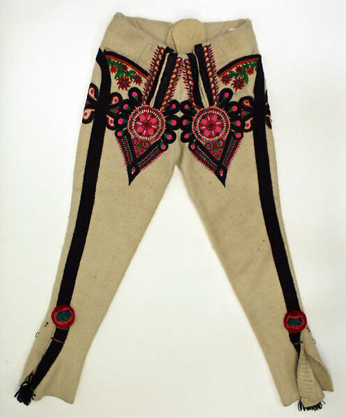 Ensemble, wool, leather, Polish