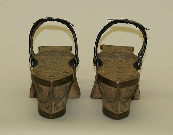 Hammam Shoes, Wood, metal, leather