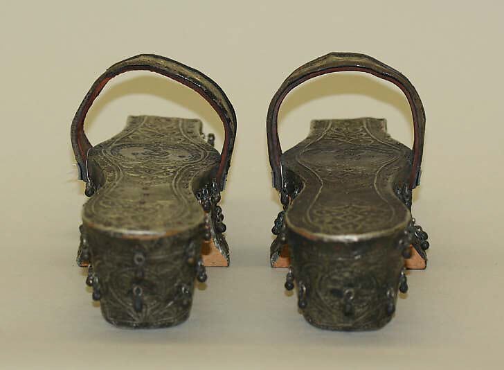 Hammam Shoes, Wood, silver, leather