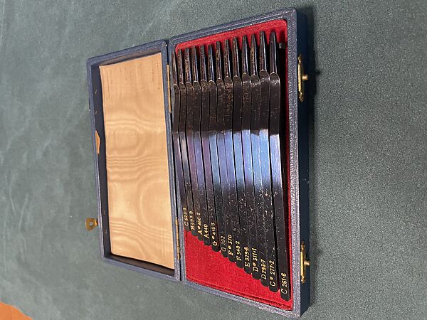 Set of chromatic tuning forks, RAGG Tuning Forks (United Kingdom), Blue metal and velvet, United Kingdom