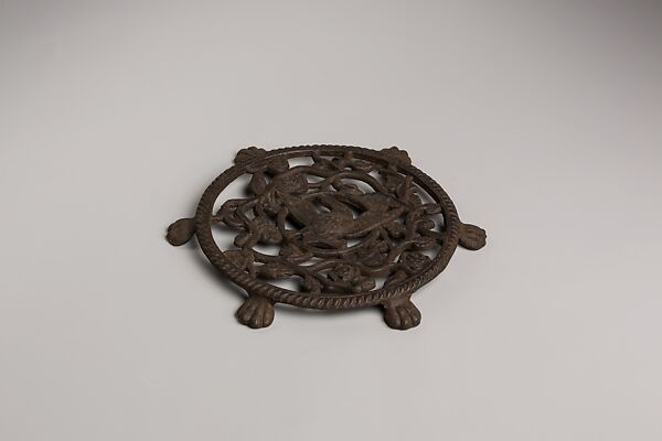 Trivet, Iron 