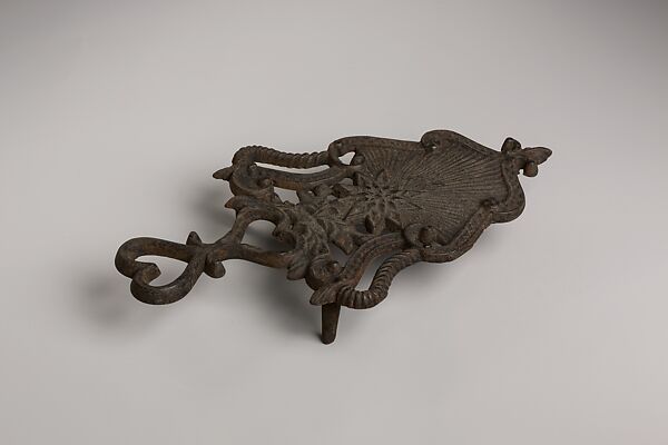 Trivet, Iron 