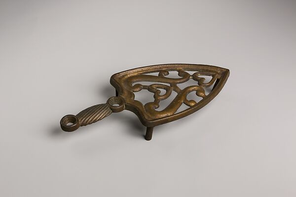 Trivet, Iron 