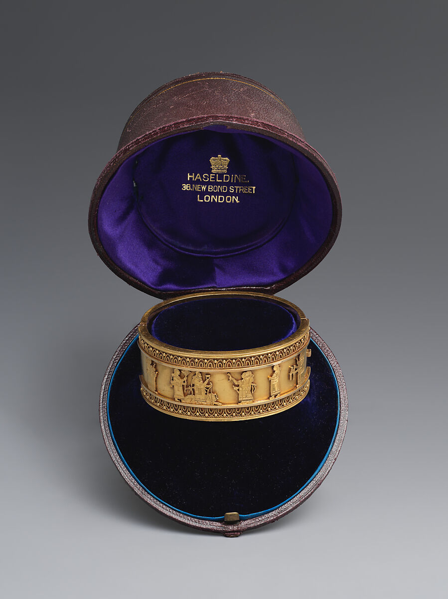 Bracelet with Assyrian-inspired design, Gold, British