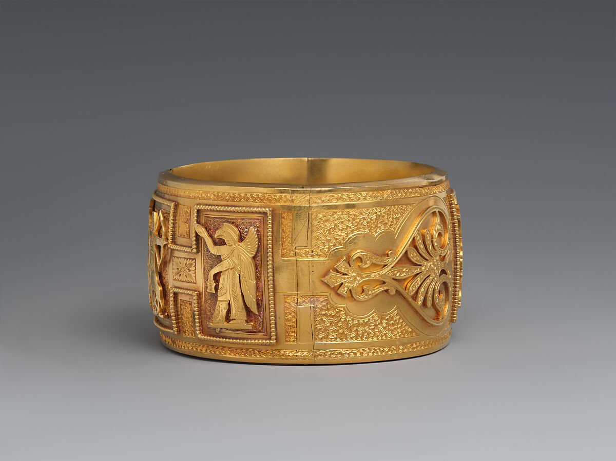 Bracelet with Assyrian-inspired design, Gold, British