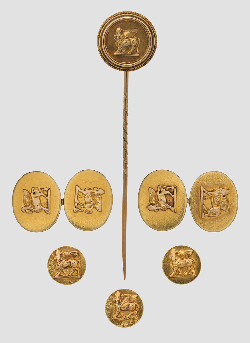 Dress stud with Assyrian human-headed winged bull, Gold, British