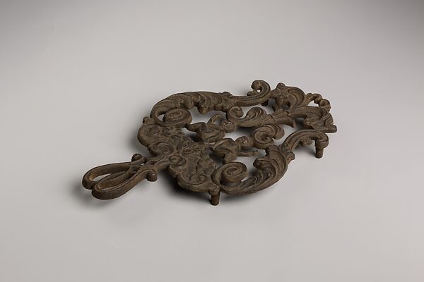 Trivet, Iron 