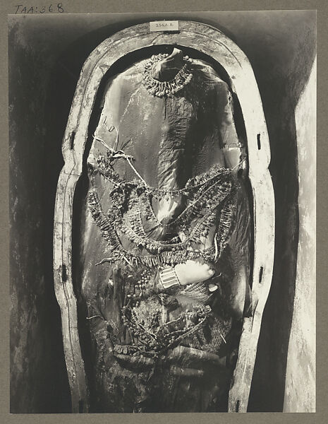 Shroud and Flower Garlands on Upper Part of Tutankhamun’s Second Coffin, Harry Burton (British (1879–1940)), Gelatin silver print from glass negative 