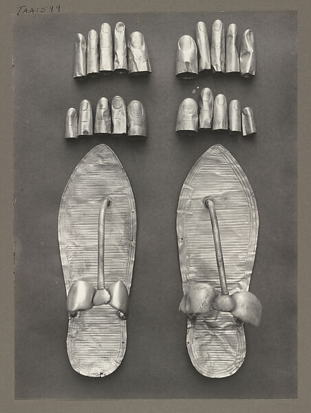 Sandals and Finger and Toe Stalls, Harry Burton (British (1879–1940)), Gelatin silver print from glass negative 